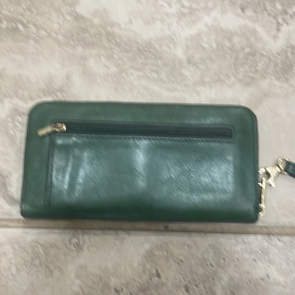 Fossil good preowned